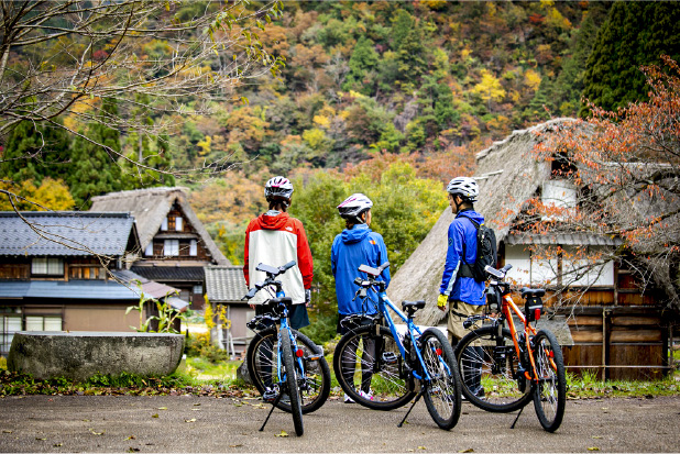 Visite en Vélo de Nanto « Embarquez pour une balade en vélo électrique autour des sites du patrimoine mondial de GOKAYAMA »